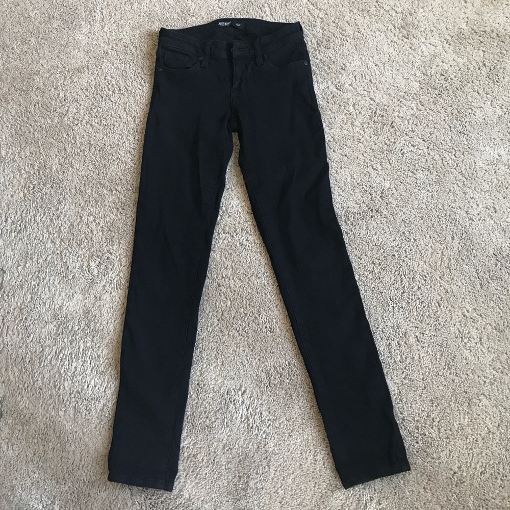 Black legging jean