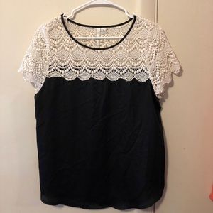 Beautiful Lauren Conrad Top