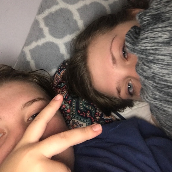 Meet your Posher, Nova - Picture 1 of 1