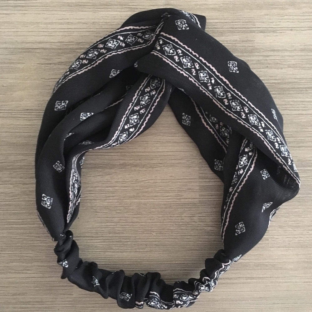 Brand New Stylish Headband