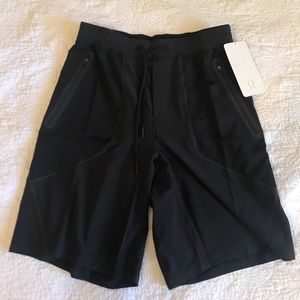 lululemon athletica Men’s Schema Short