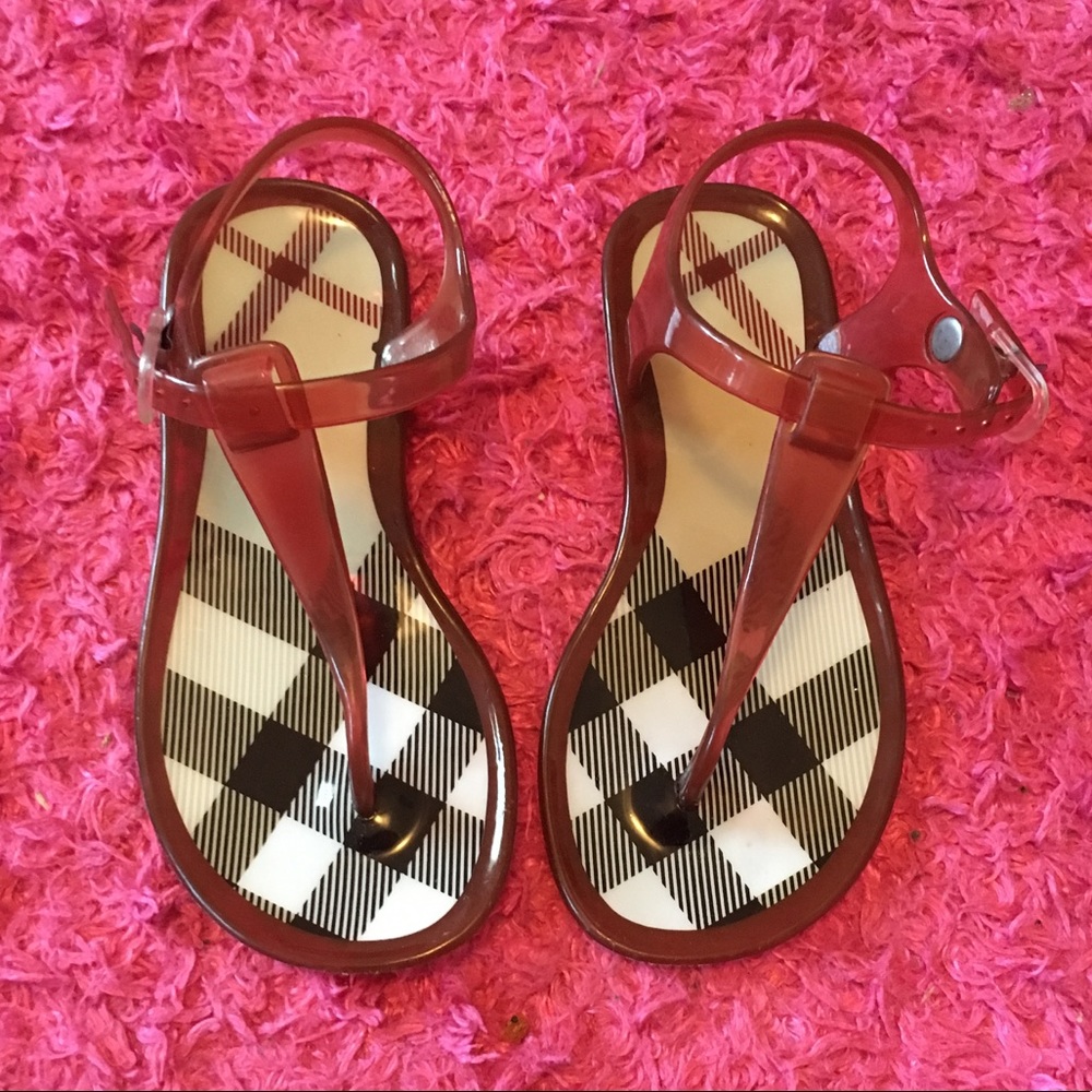 “SOLD” Burberry Kids Jellies "Pinkish"