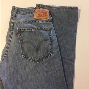 Men's Levi jeans