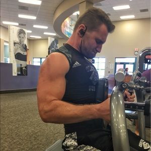 Meet your Posher, Cameron