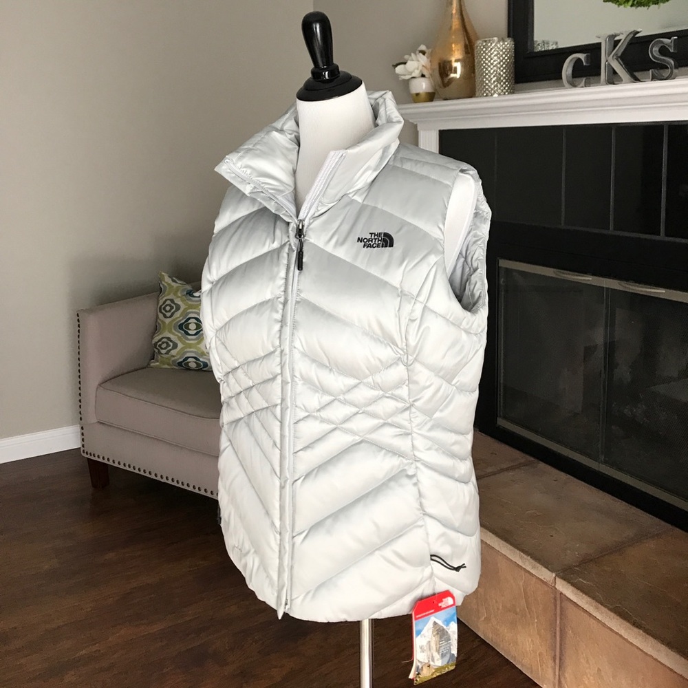 The North Face - Aconcagua Vest NWT