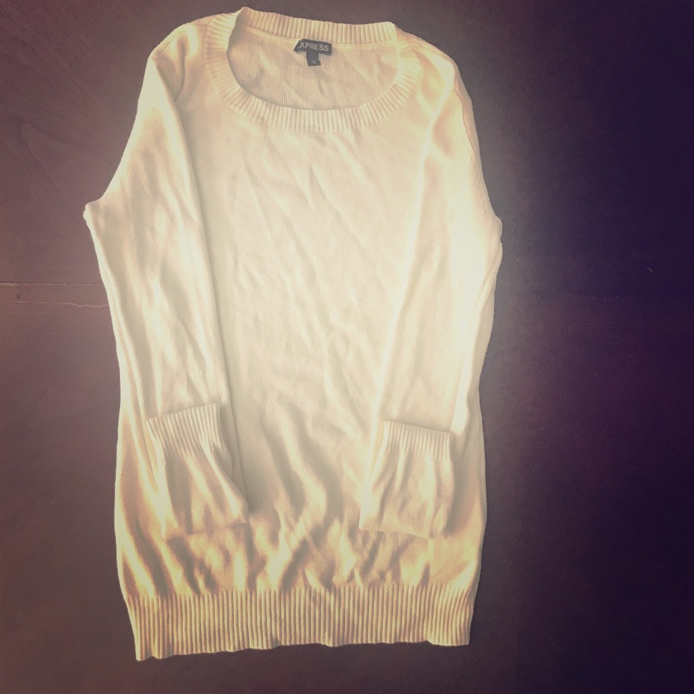 Express Off-White Scoop Neck Sweater