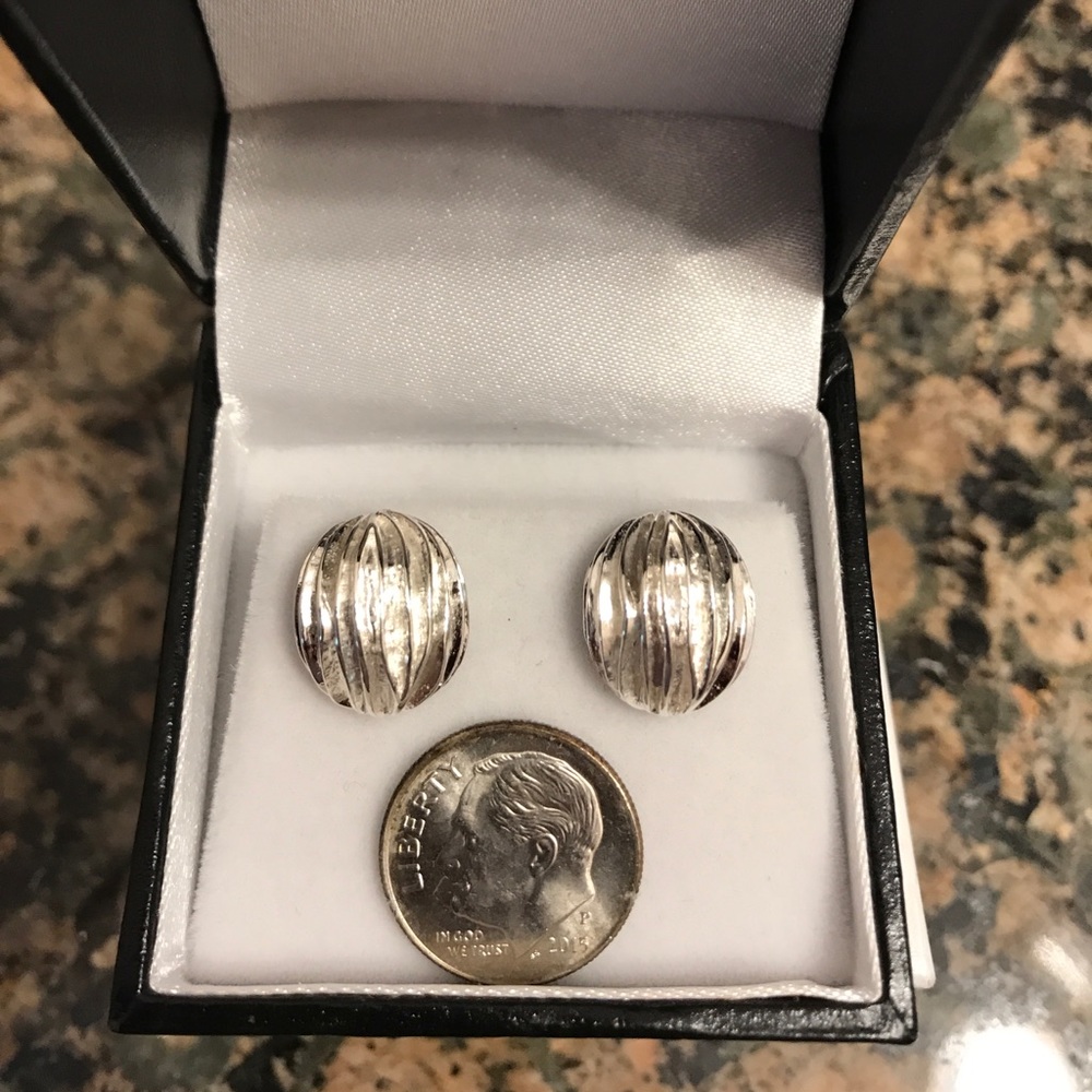 STERLING SILVER BRIGHT/BRUSHED EARRINGS NIB - Picture 2 of 6