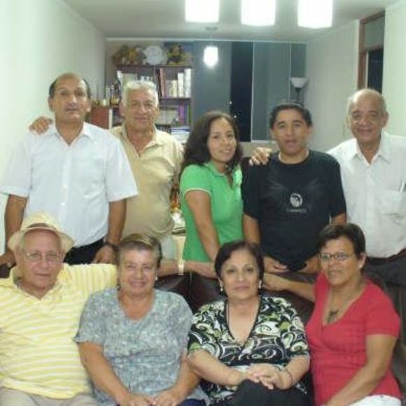 Meet your Posher, Esther - Picture 1 of 1