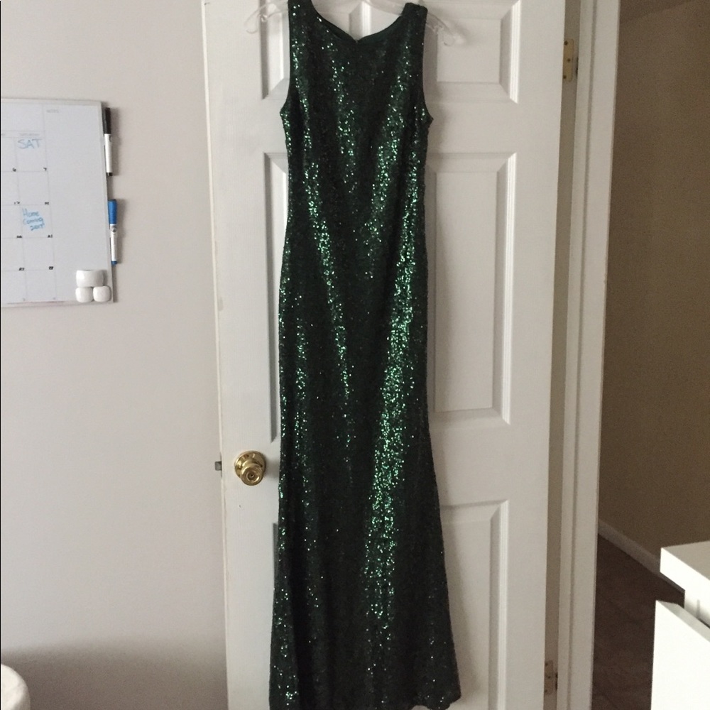 Beautiful Prom/Homecoming dress!