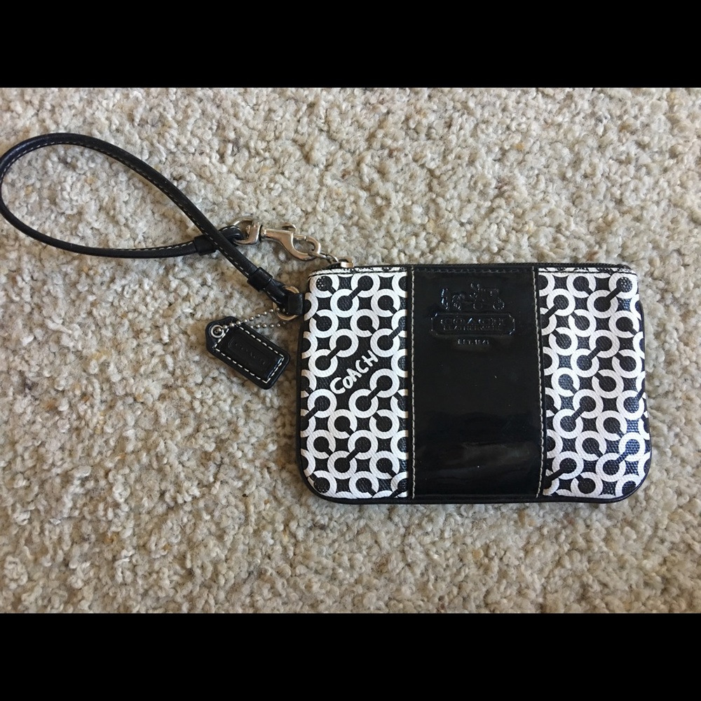 Coach Wristlet (Black and White)