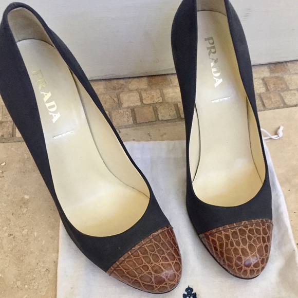 Prada Pumps - Picture 1 of 6