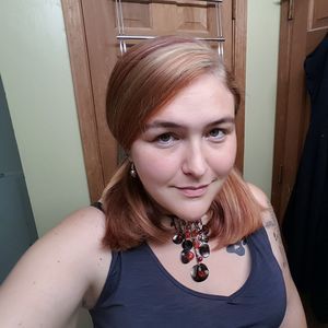 Meet your Posher, Phoebe