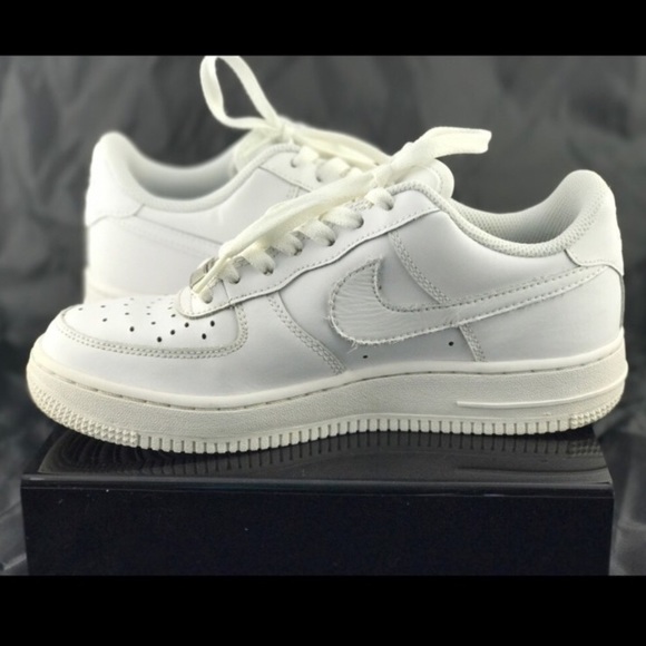 Nike Shoes - Nike Air Force One Women's