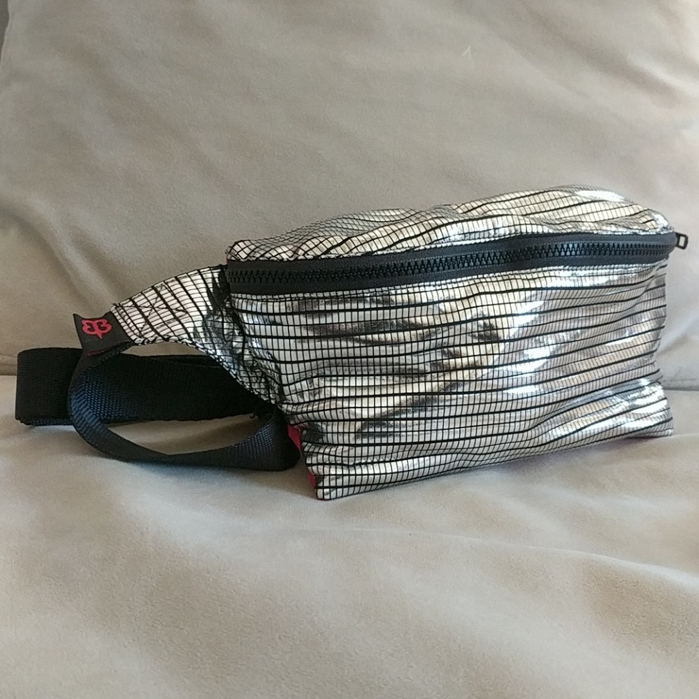 NWOT Betabrand Disconium Fanny Pack