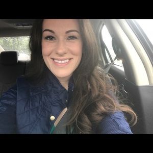 Meet your Posher, Jennifer