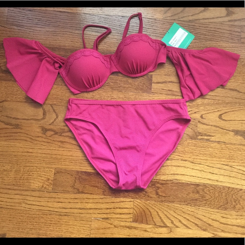 Two-piece bikini with peekaboo sleeves