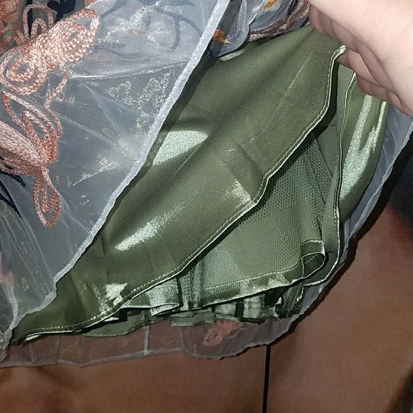 Tatyana Surrender Dress Embroidered Lil Taty Girl - Picture 4 of 5