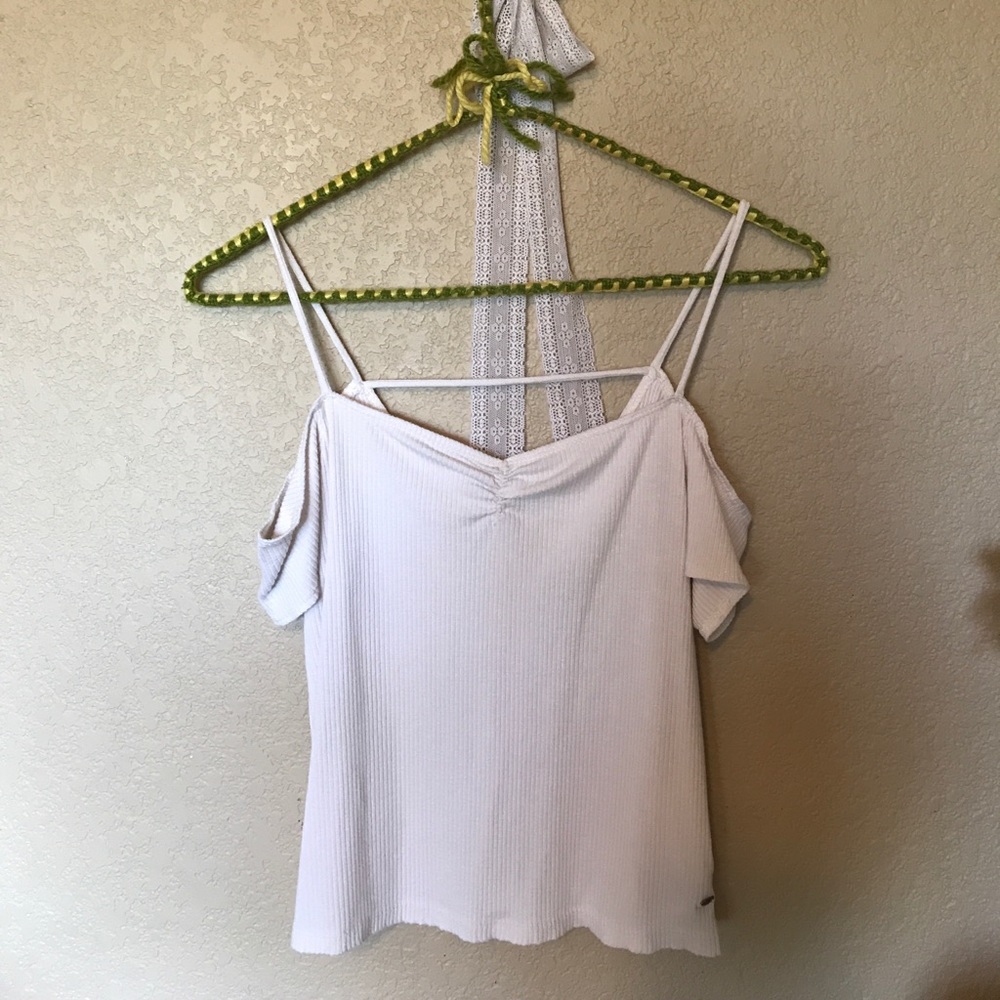 American Eagle off the shoulder cami