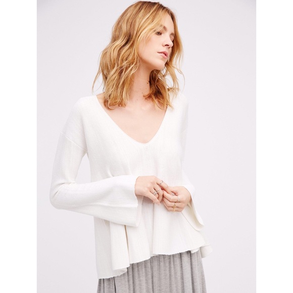 Free People Sweaters - FREE PEOPLE Bell Sleeve Sundae Pullover Sweater