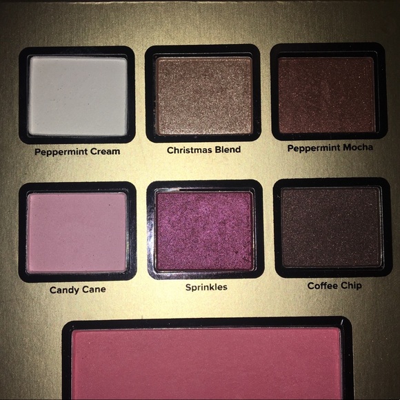 Too Faced Peppermint Mocha Xmas Eyeshadow Palette - Picture 2 of 4