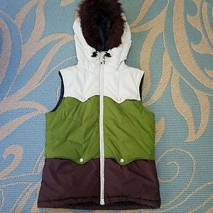 Billabong puffer vest