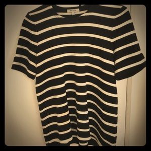 Madewell short sleeve sweater top - size L
