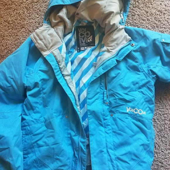 Volcom Jackets & Blazers - Women's Volcom Snowboarding/Ski Jacket