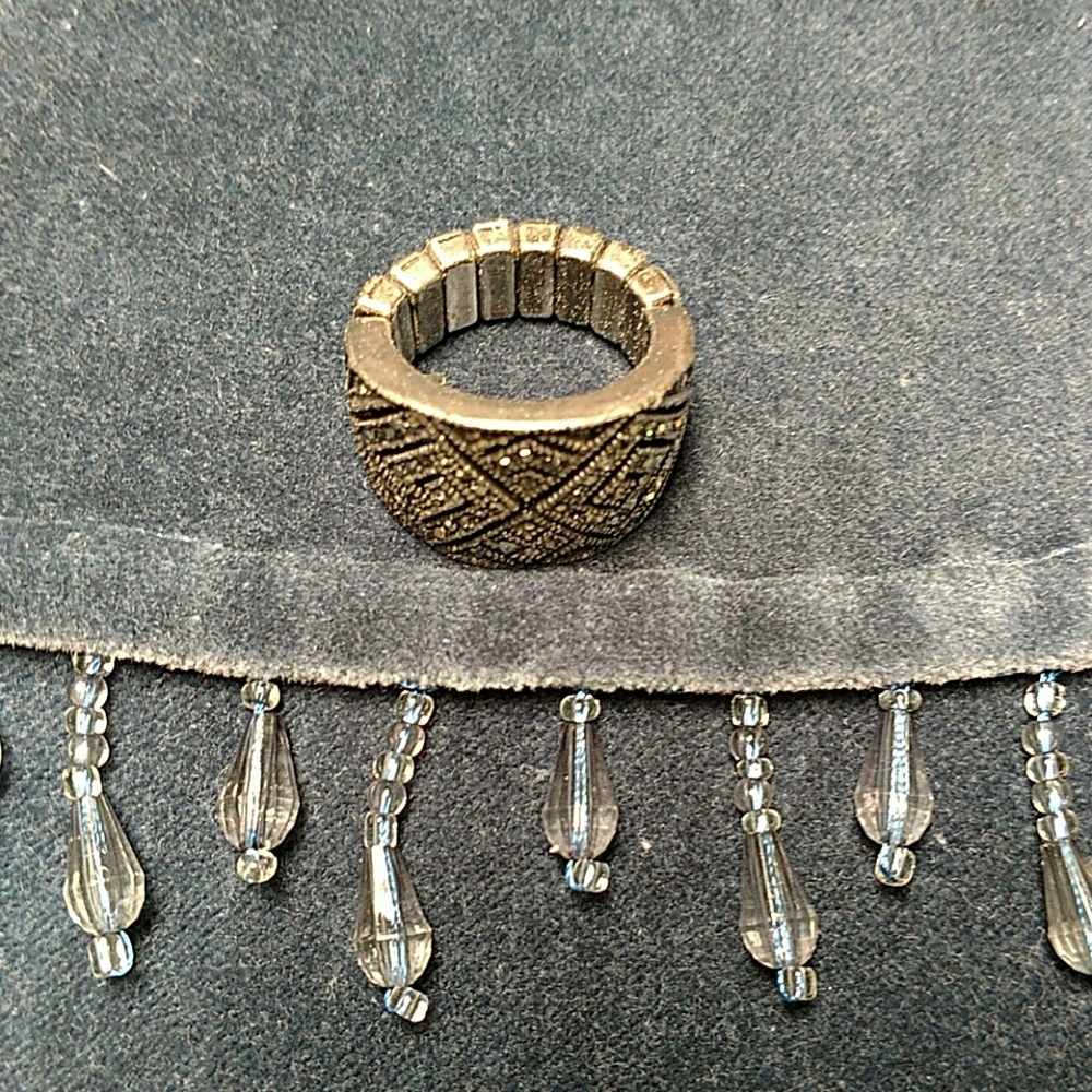 Bling stretch ring - Picture 2 of 2