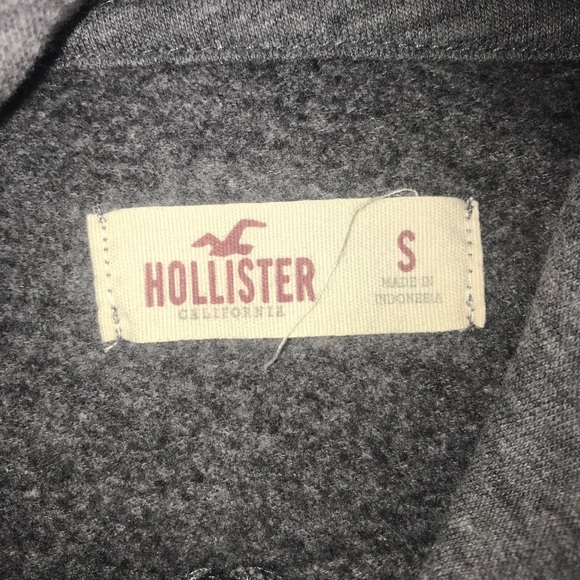 Hollister sweatshirt - Picture 2 of 2