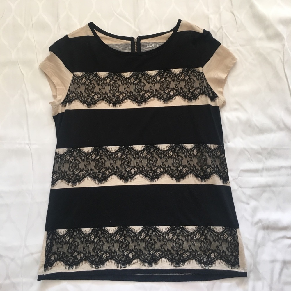 LOFT embellished tshirt