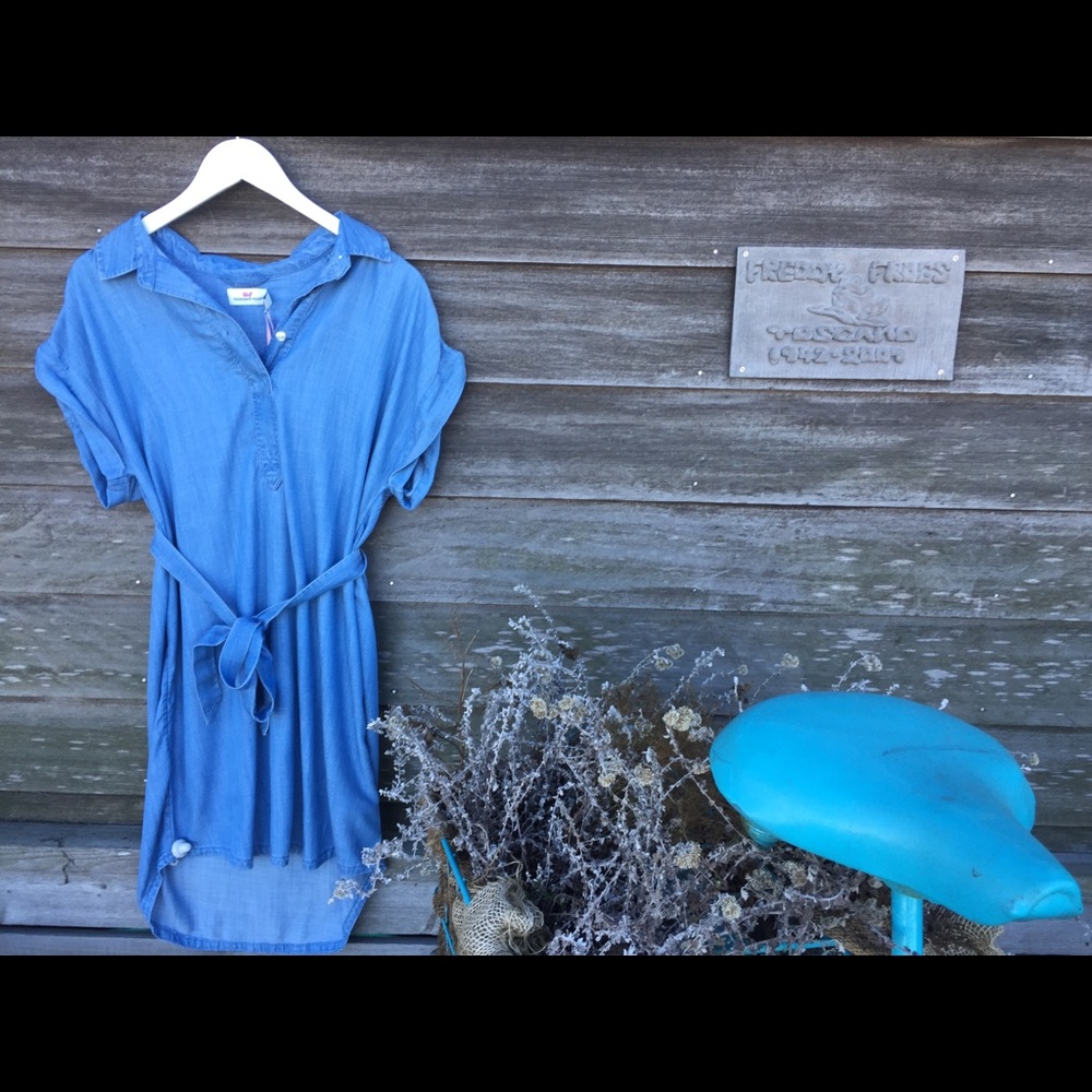 Vineyard Vines Chambray Dress