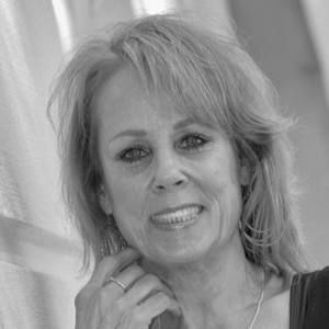 Meet your Posher, Sandy