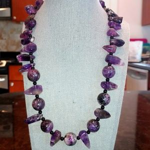 Yameen Light Chaorite, Amethyst, and Onyx necklace