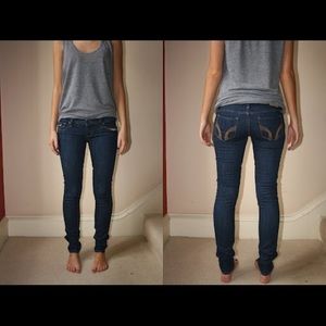 Hollister Jeans (size 25)