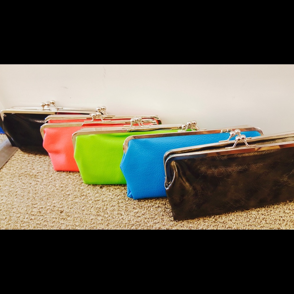 Monogram wallets - Picture 2 of 7
