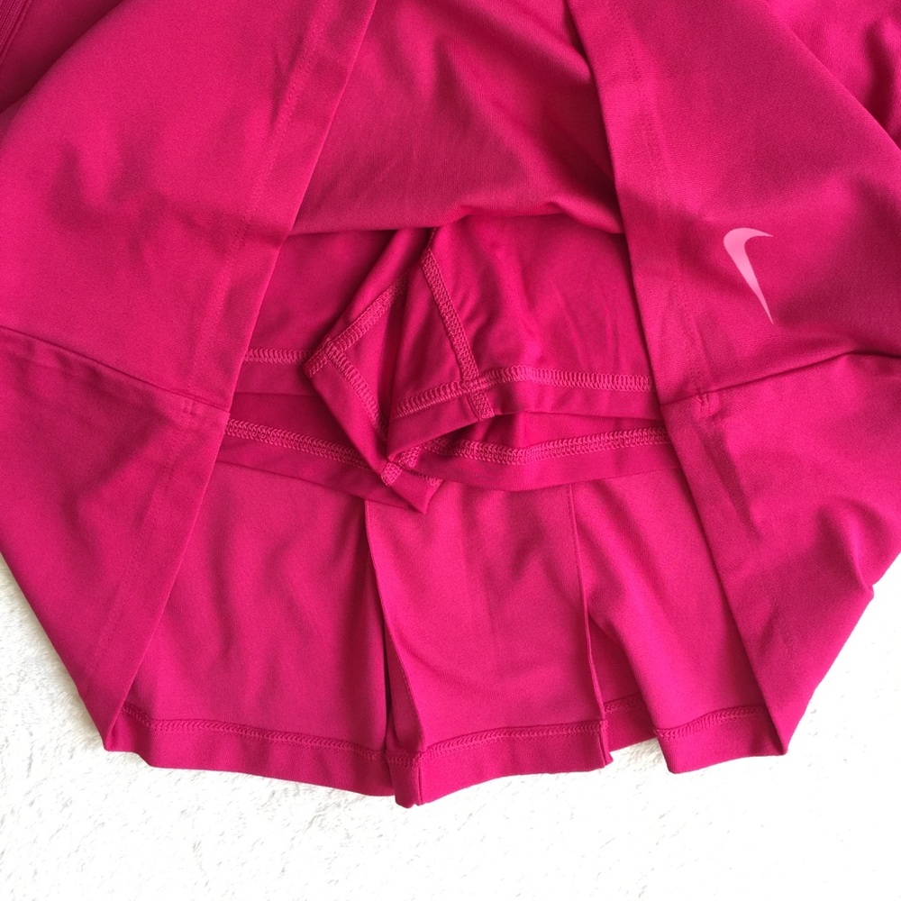 Nike Berry Pink Knit Skirt Skort - Attached Shorts - Picture 4 of 6