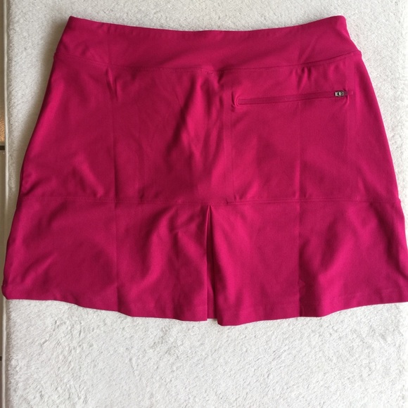 Nike Berry Pink Knit Skirt Skort - Attached Shorts - Picture 5 of 6