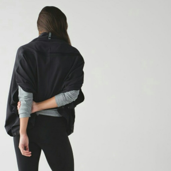 New  lulu vinyasa wrap - Picture 6 of 8