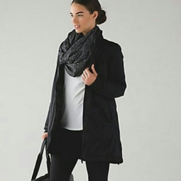 New  lulu vinyasa wrap - Picture 2 of 8