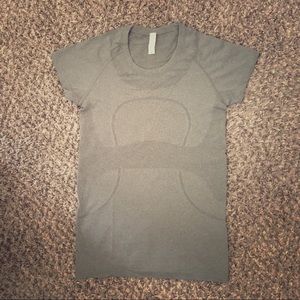 lululemon active top