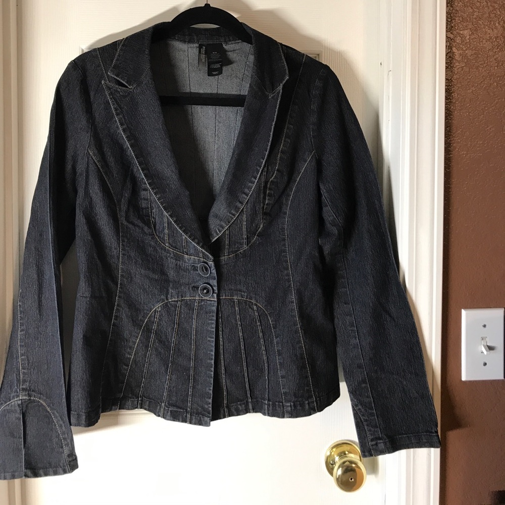 Jean jacket that complements mermaid Jean skirt.