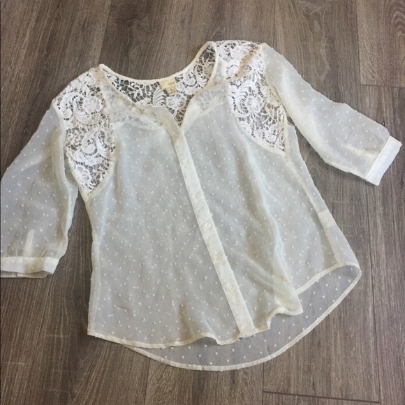 Daytrip Tops - DAYTRIP Lace Sheer Blouse Top Small