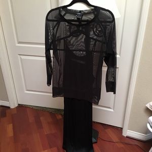 BLACK MESH “tee”