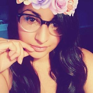 Meet your Posher, Neyva