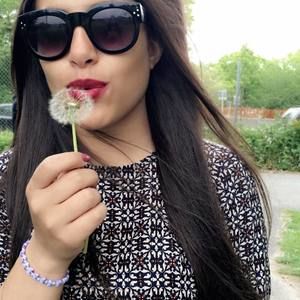 Meet your Posher, Kimberly