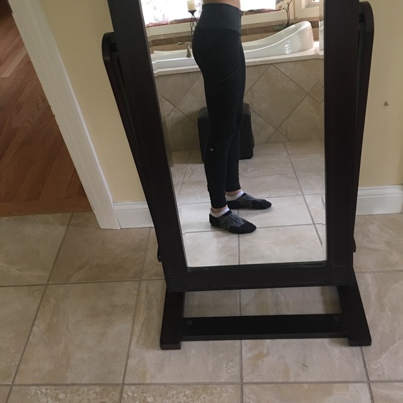 Lululemon yoga pants