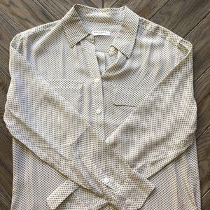 Gorgeous Equipment silk blouse! Size XS