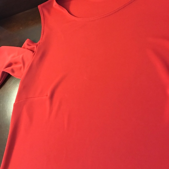 Sold- Bailey44 cut-out shoulder top - Picture 8 of 8