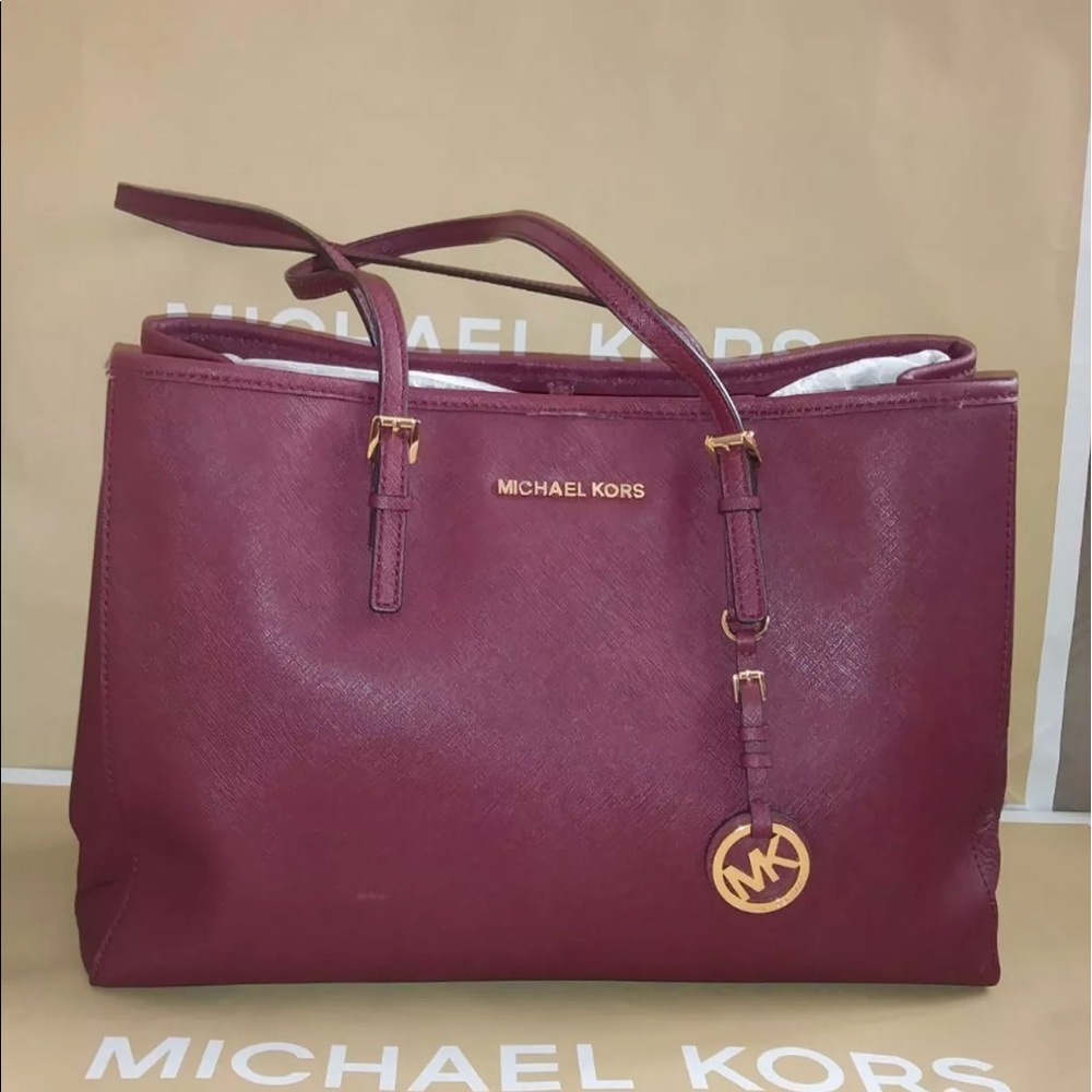 ISO MK Large Jet Set in merlot/ burgandy