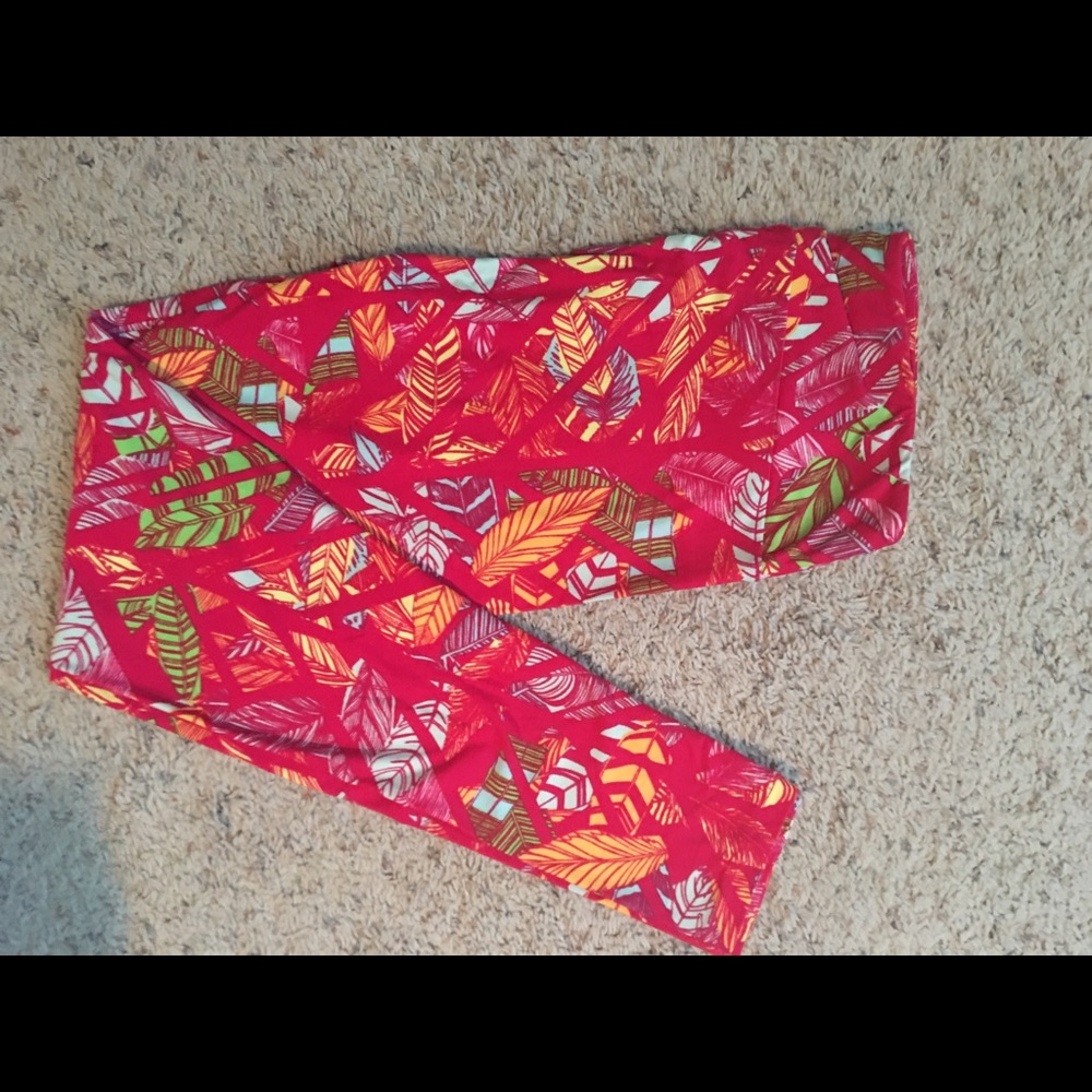 NWOT tags LuLaRoe feather leggings TC